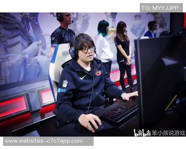 IG在冠军杯中的精彩表现与实力分析探讨